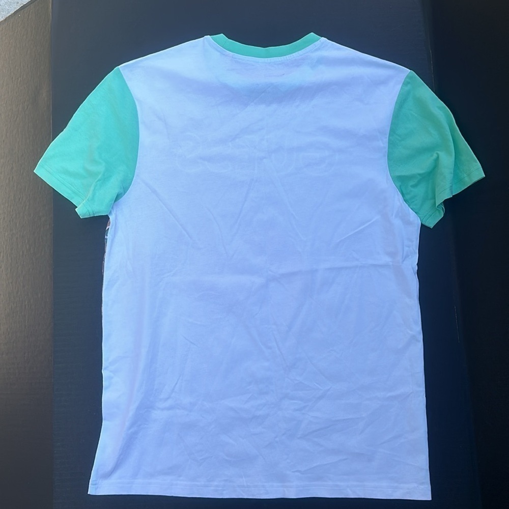 New GUESS Men’s Tee SZ M - Picture 5 of 5